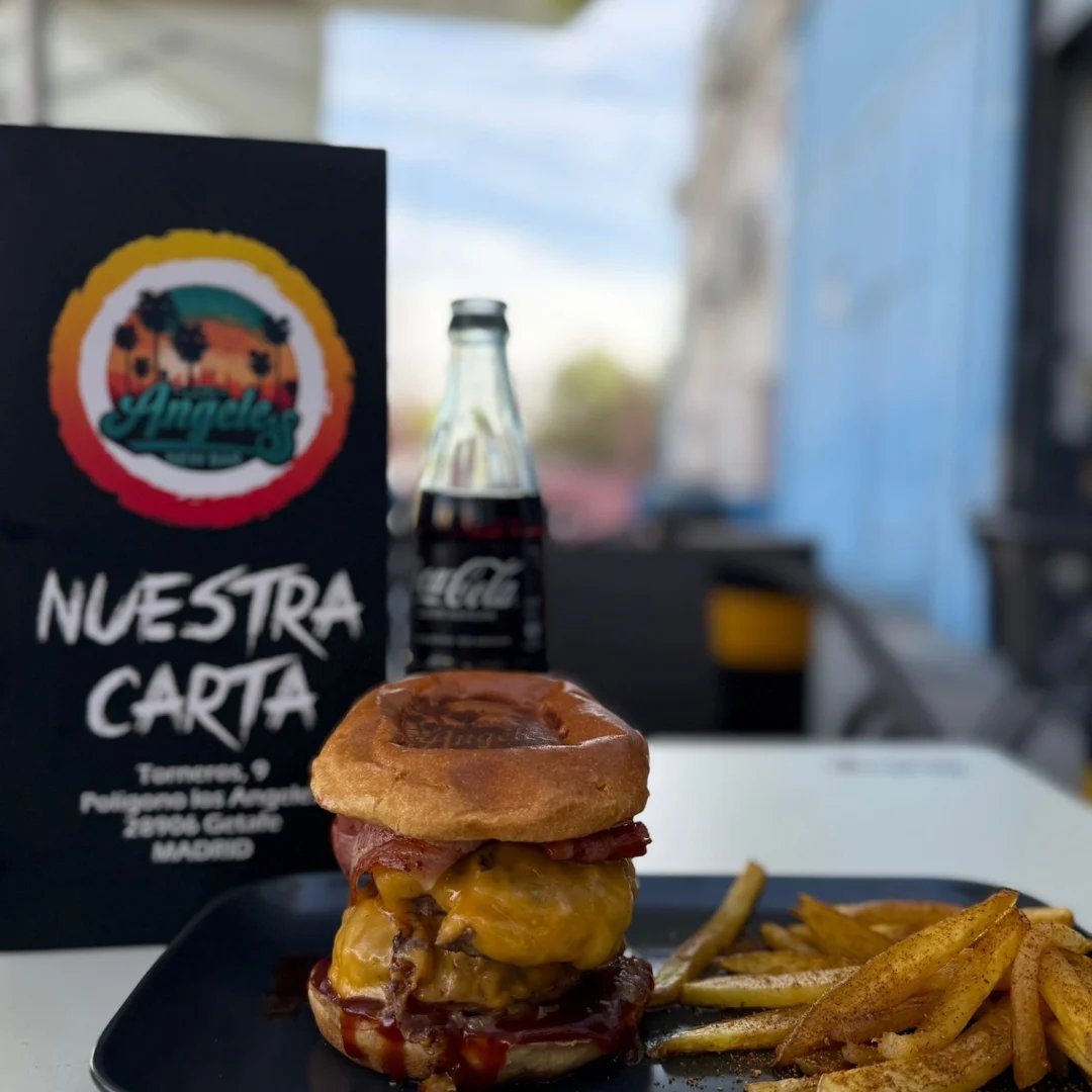 Hamburguesa Energética Melo de Los Ángeles New Bar